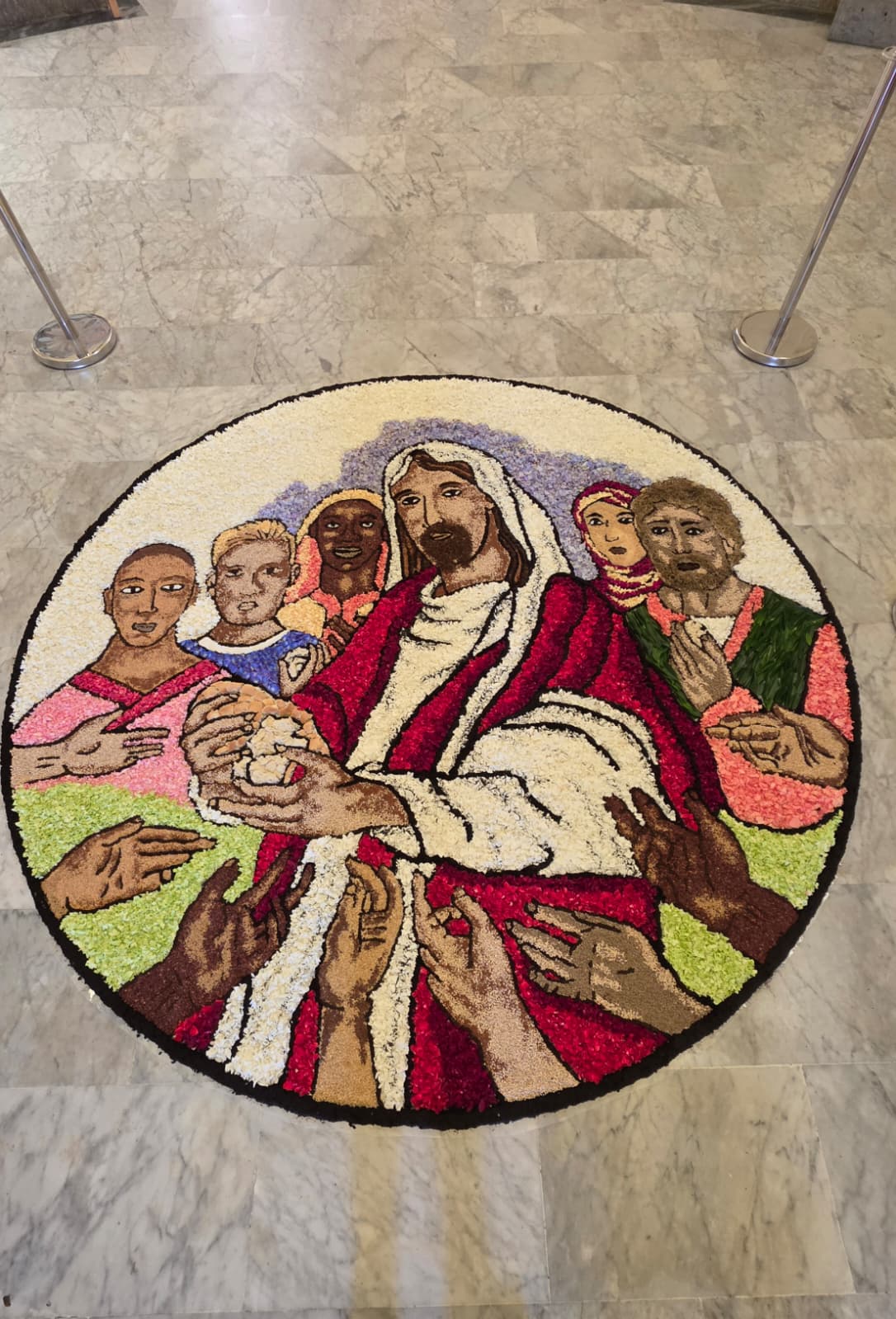 Bolsena se convierte en un lienzo vivo: Todo listo para la tradicional "Infiorata" del Corpus Domini